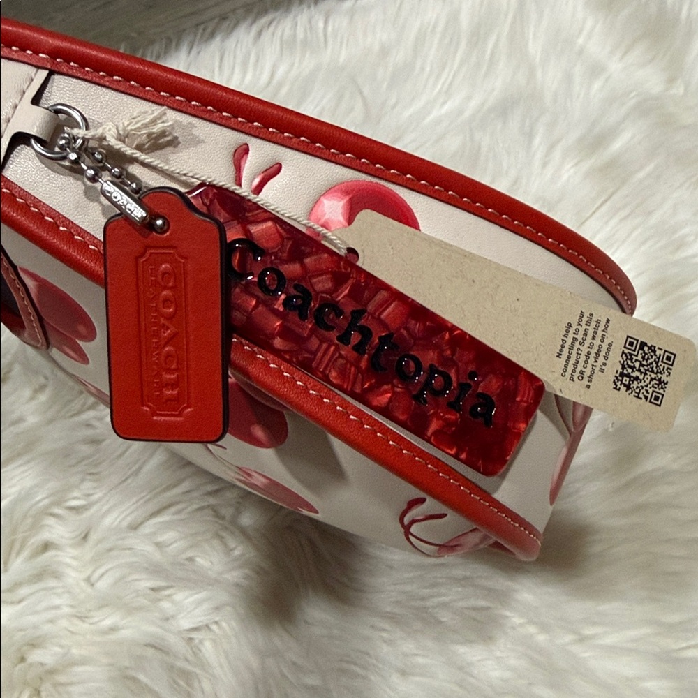 COACHTOPIA Ergo Bag With Cherry Print - Picture 8 of 9